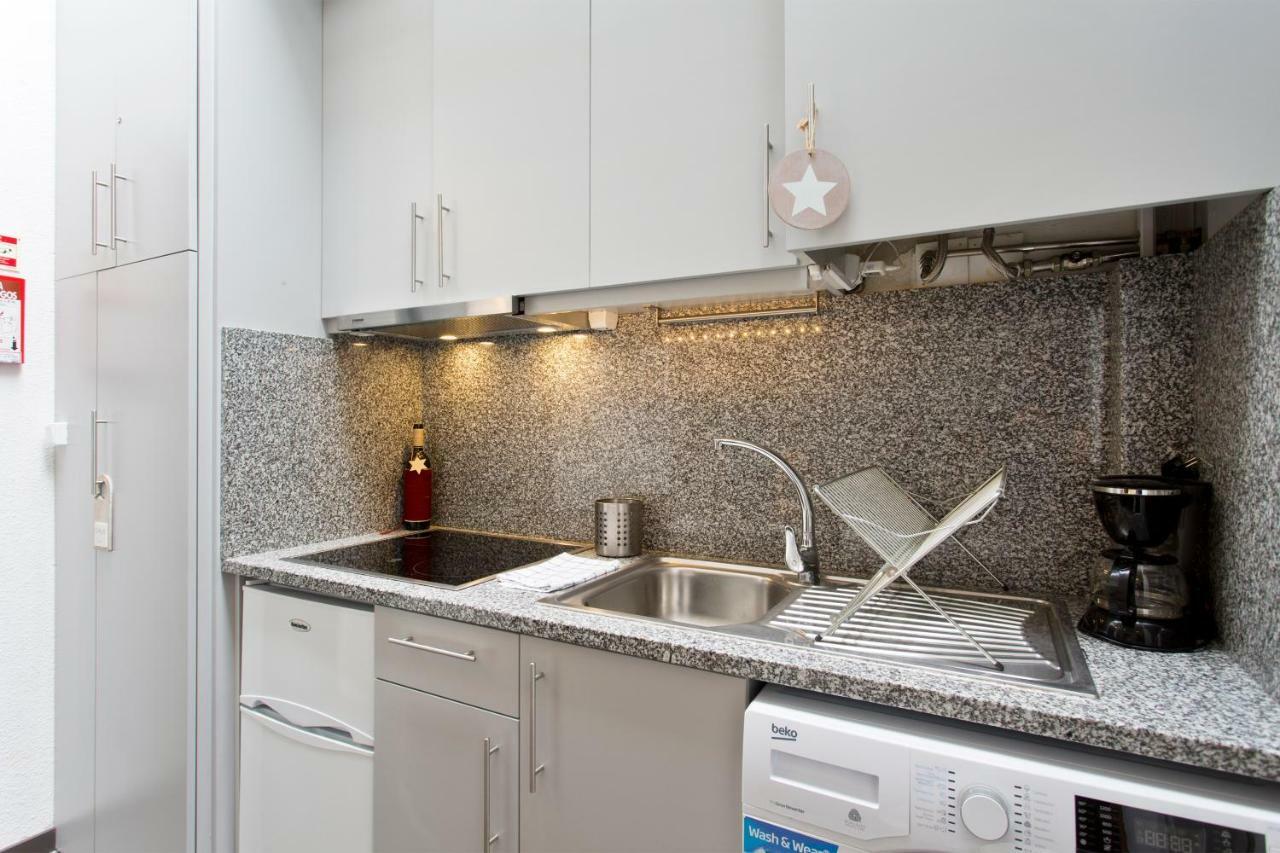 Host Wise - Cozy Quiet Flat - Trindade Station *